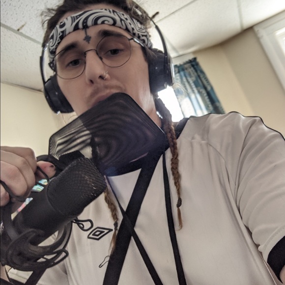 Meet your Posher, Greylock - Picture 13 of 14